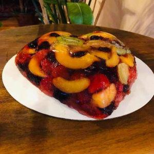 GELATIN DESERTS WITH FRUITS