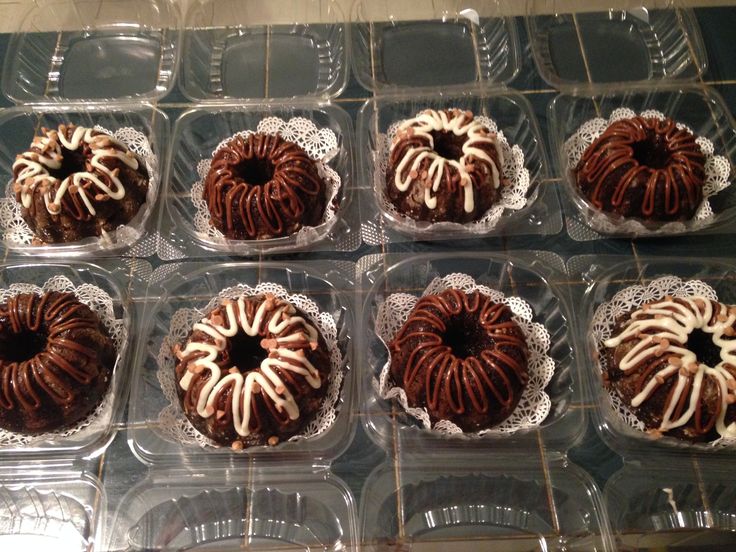 Mini Bundt Cake Assortment: What to Know Before You Order